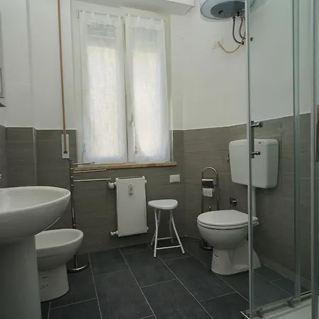 Gagliola Cento Apartment