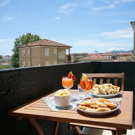 Gagliola Cento Apartment